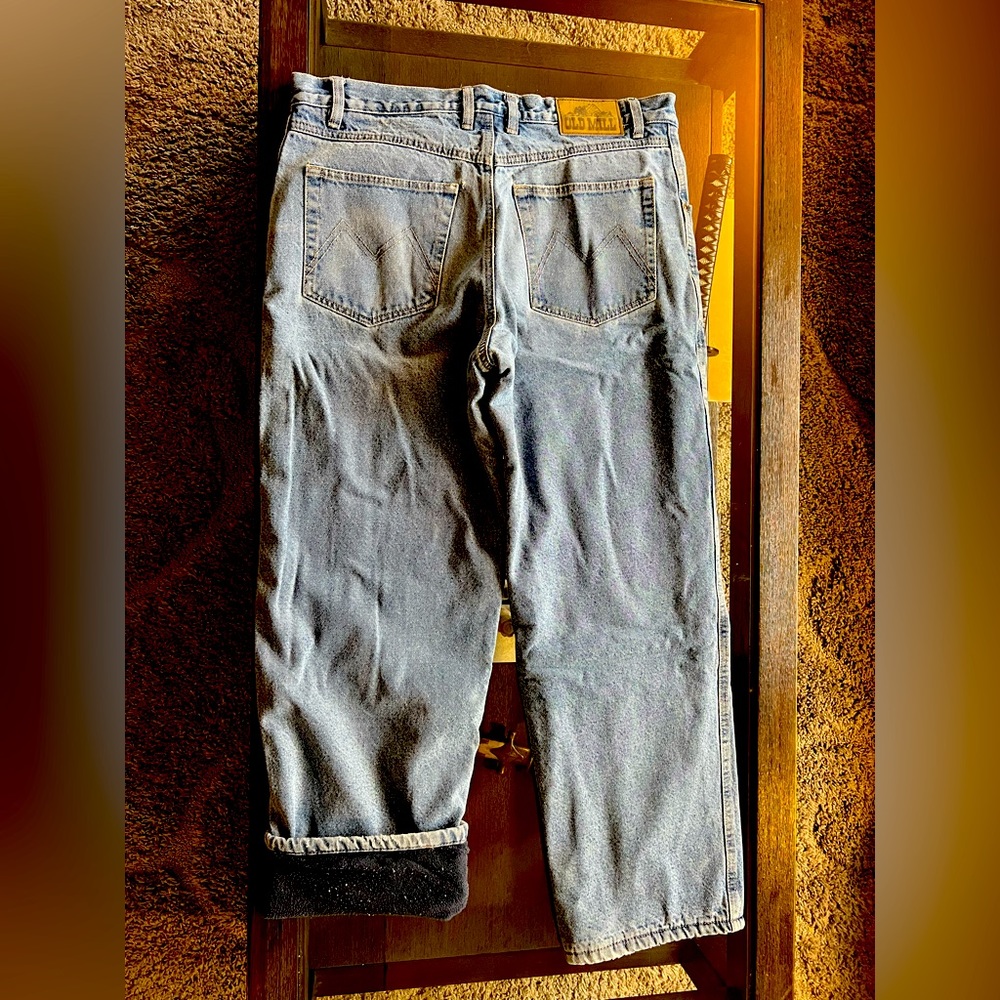 34x32 Old mill brand fleece lined blue jeans